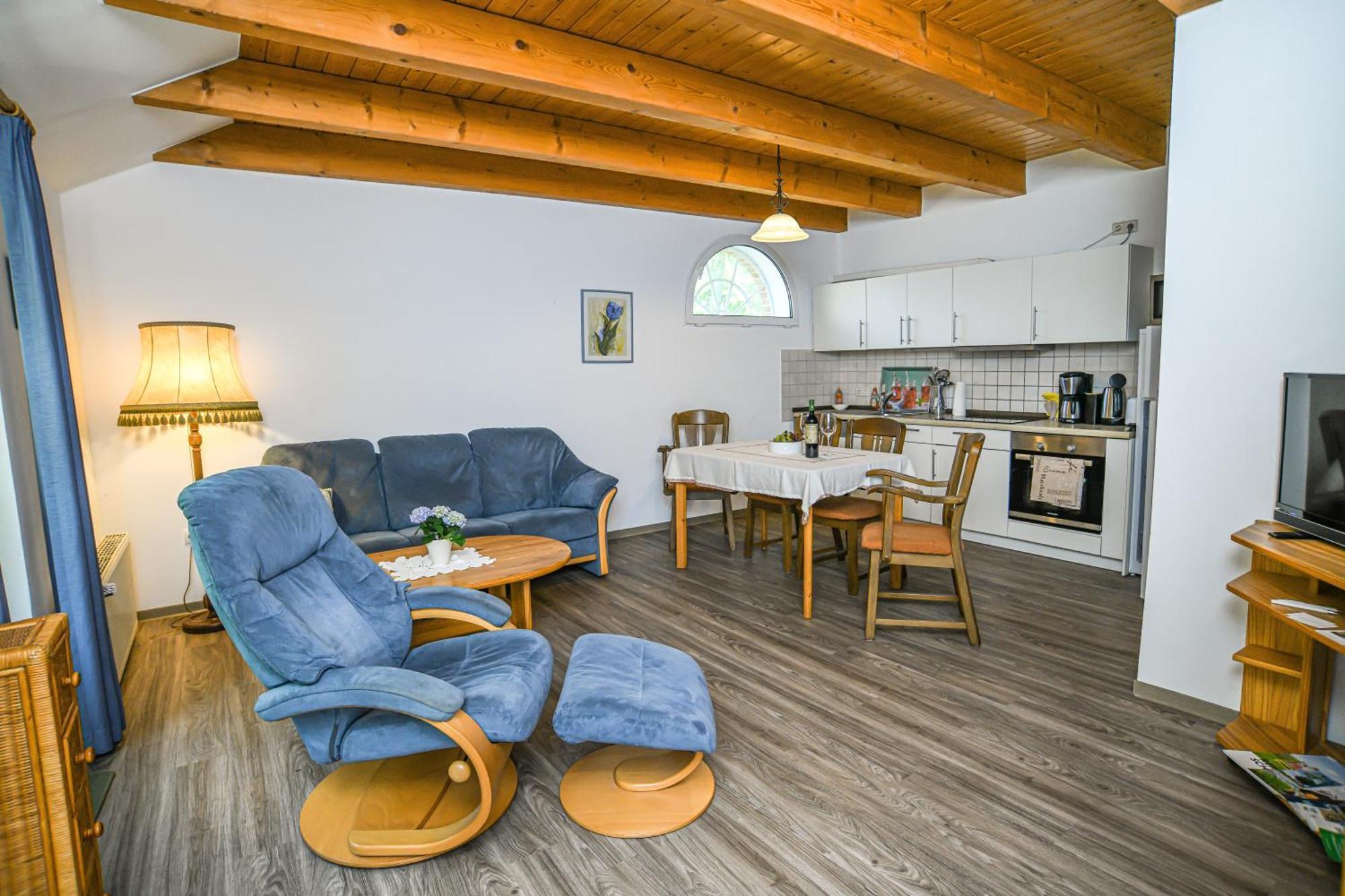 Wiemannshof 25191 Farm stay *